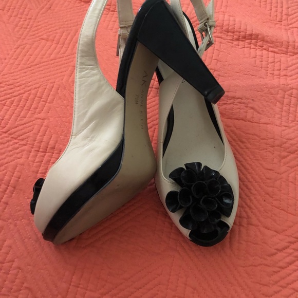 Used - Picture 2 of 2